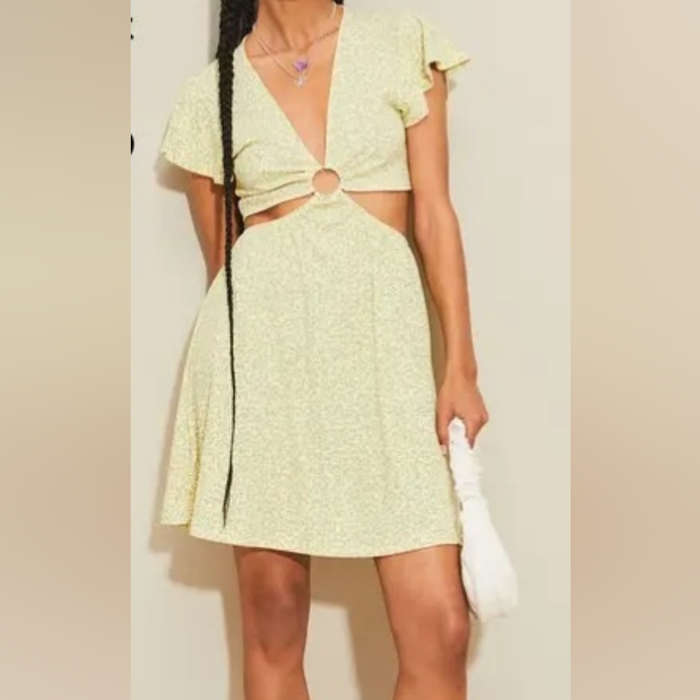 Cut out yellow flora dress